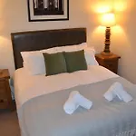 Entire Apartments In The Heart Of The Suffolks - Gl50 Apartments